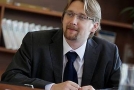 Ministr Dobeš: CNG podél hlavních silnic