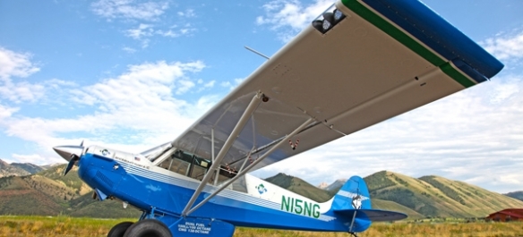 aviat_husky_cng_side_left