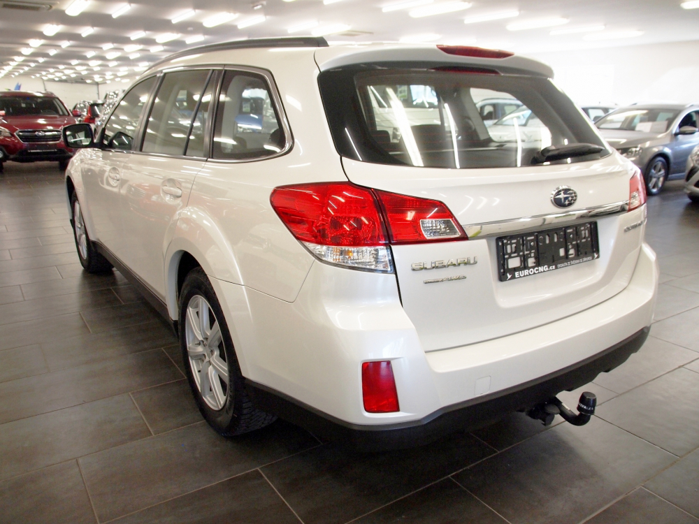 (604) Subaru Outback 2.5i CNG AUT 2014 Bazar CNG+