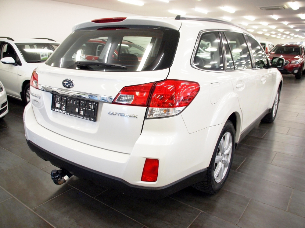 (604) Subaru Outback 2.5i CNG AUT 2014 Bazar CNG+