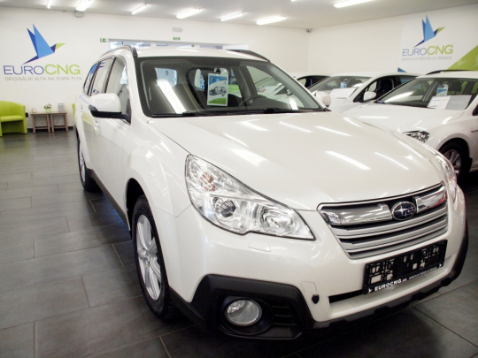 (604) Subaru Outback 2.5i CNG AUT 2014