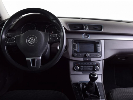 Volkswagen Passat 1.4 CNG Variant  Comfortline
