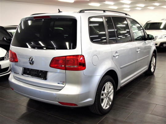 VW Touran 1.4 TSI Ecofuel Masters MAN 2012 – 5míst, zadní PDC, klima, vyhř. sedačky