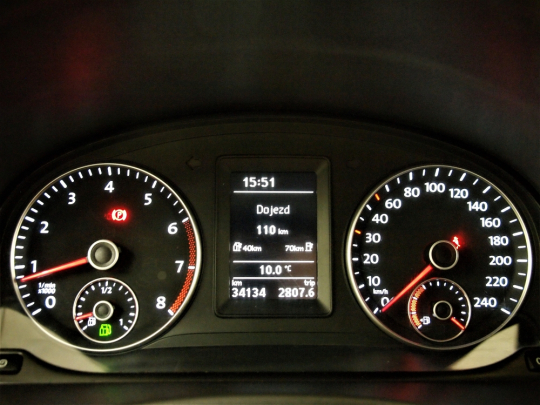 VW Caddy 2.0 Ecofuel LIFE 5míst MAN 2013 – zadní PDC, křídla, vyhř. sedačky, 2 sady kol