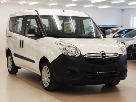 Opel Combo Tour 1.4 Natural Power CNG 120HP MAN 2012 – 5míst, málo najeto