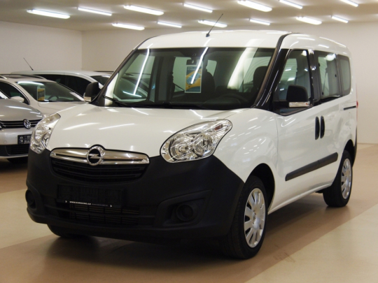 Opel Combo Tour 1.4 Natural Power CNG 120HP MAN 2012 – 5míst, málo najeto