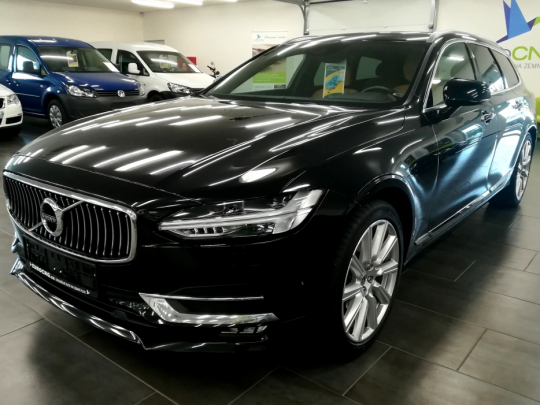 (476) Volvo V90 T5 Bi-Fuel Inscription AUT 2017 – TOP výbava, záruka Volvo