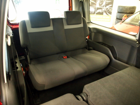 VW Caddy 2.0 Ecofuel maxi LIFE MAN 2011