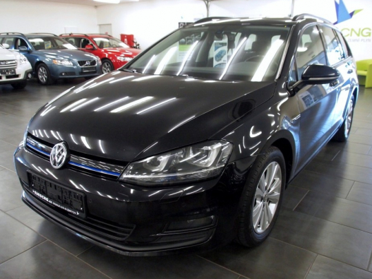 (358) AKCE -119.590,- Kč  Volkswagen Golf 1.4 TGI Sports Combi AUT 2014