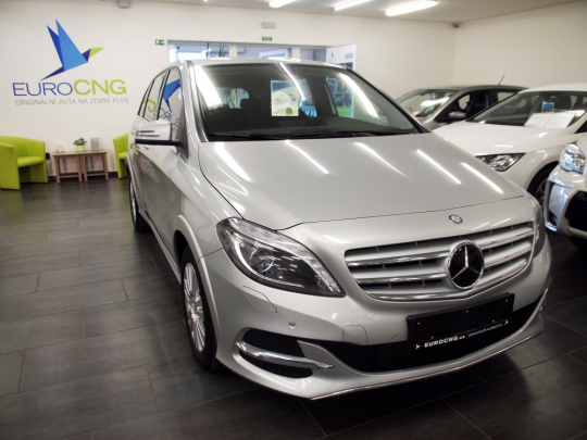 (037) Mercedes-Benz B200 NGD Natural Gas AUT 2015