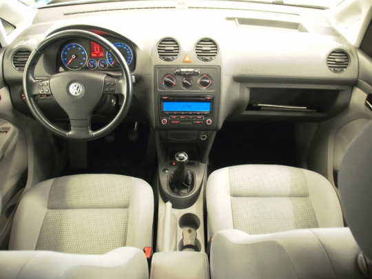 (327) Volkswagen Caddy 2.0 Ecofuel maxi LIFE 2010