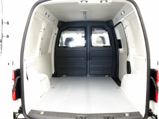 (588) VW Caddy 2.0 Ecofuel skříň MAN 2011