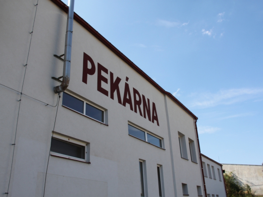Rozvážkové služby, zásobování a pekařství