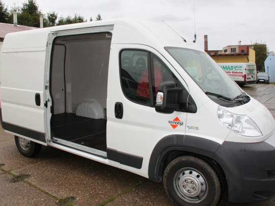 Distribuce, velkoobchod, logistika