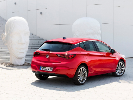 Opel-Astra-2016-1600-24