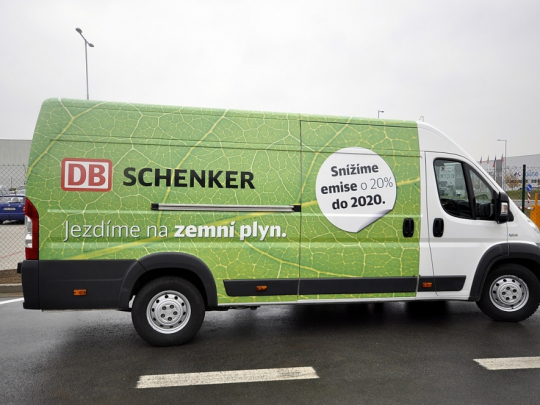 DB Schenker rozšiřuje vozový park o ekologická vozidla