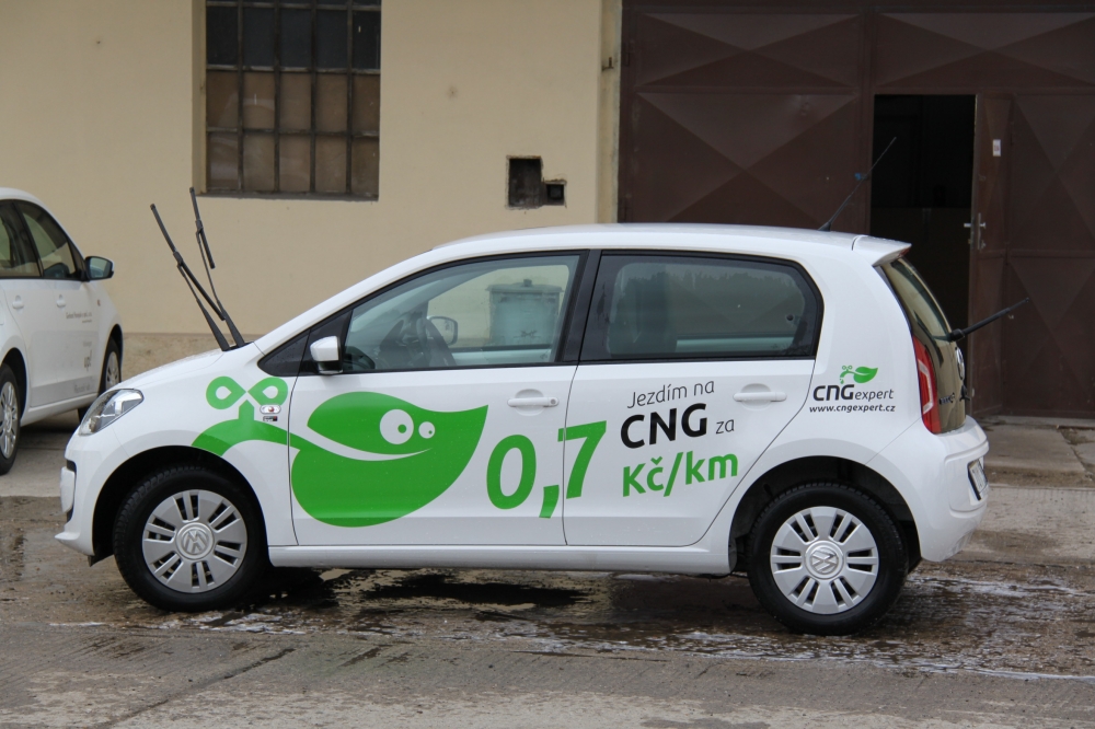 Test Volkswagen eco up benzín vs CNG CNG+