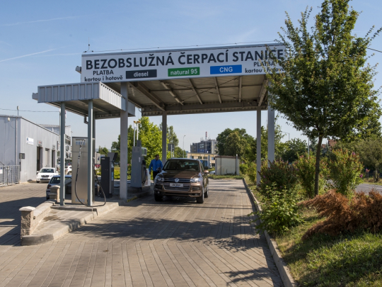 Dealer VW a Škoda otevřel CNG stanici pro veřejnost